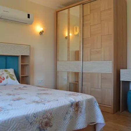 Vilă A Luxury 5 Bedroom With Private Pool Antalya