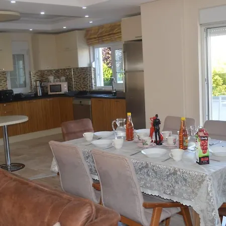 A Luxury 5 Bedroom With Private Pool Villa Antalya